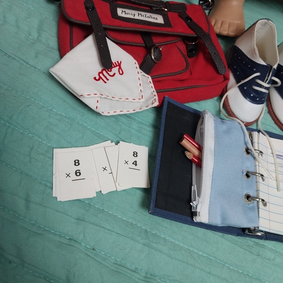 American Girls RARE Molly McIntyre retired doll - Picture 4 of 5